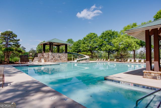 7601 The Lakes Drive, Fairburn, GA 30213