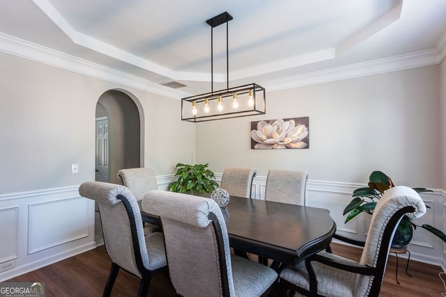 7601 The Lakes Drive, Fairburn, GA 30213