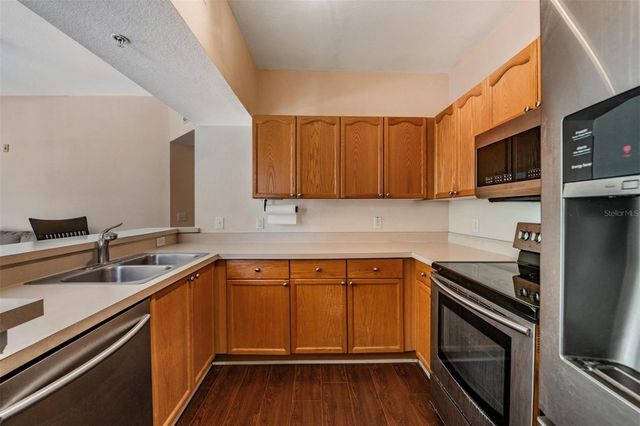 5125 PALM SPRINGS BOULEVARD 14208, Tampa, FL 33647