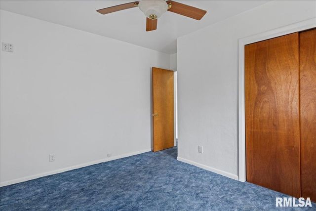 2621 S 4TH Street, Springfield, IL 62703