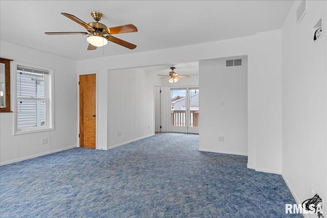 2621 S 4TH Street, Springfield, IL 62703