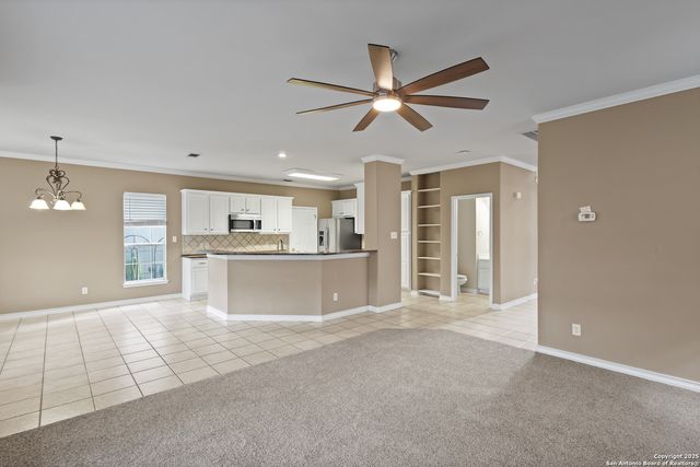 1654 Hawks Tree, San Antonio, TX 78248