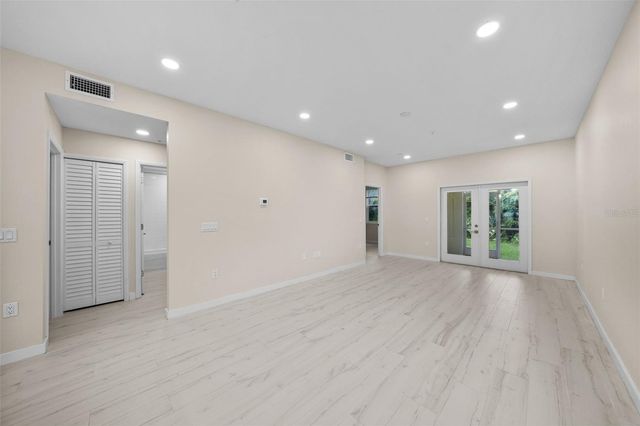 3890 34TH AVENUE S 103, St Petersburg, FL 33711