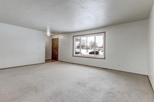 1807 E WISCONSIN AVENUE, Kaukauna, WI 54130