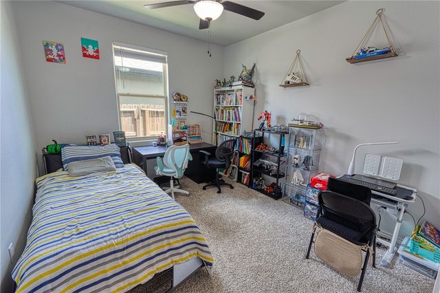 7910 Hulk Dr, Corpus Christi, TX 78414