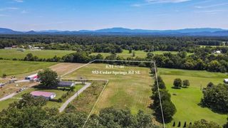 953 Cedar Springs Road, SE, Cleveland, TN 37323