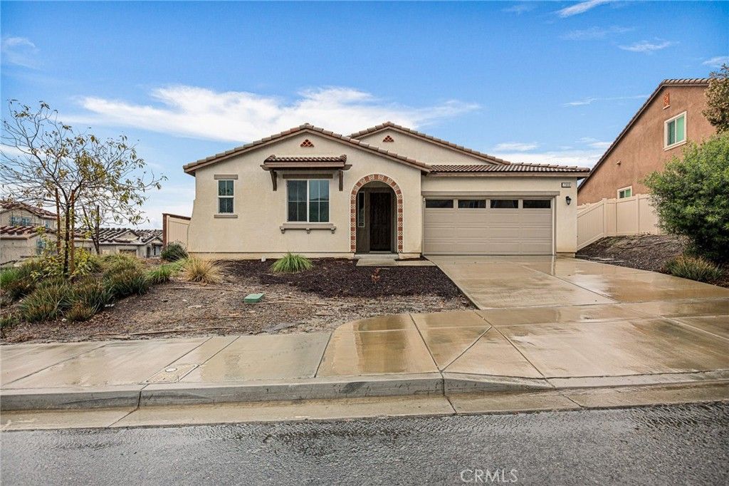 Image 2 of property listing at 7908 Santorini, Highland, CA 92346