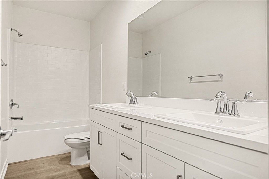 Image 23 of property listing at 7908 Santorini, Highland, CA 92346