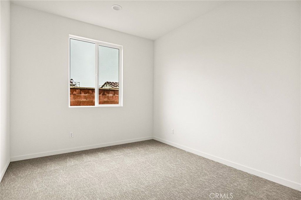 Image 24 of property listing at 7908 Santorini, Highland, CA 92346