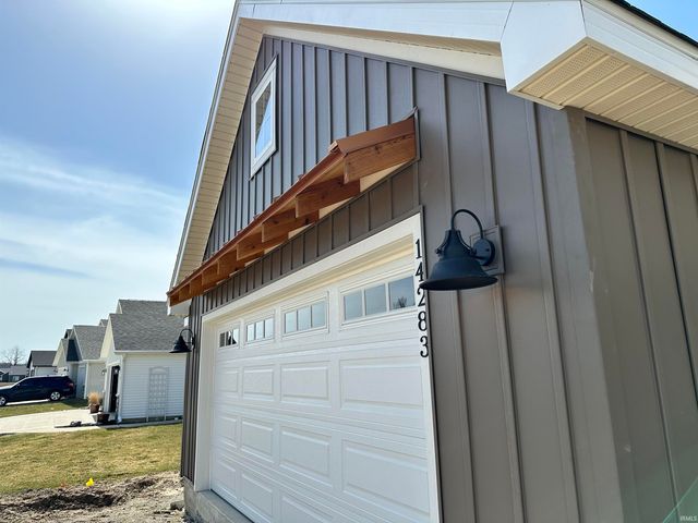 14283 Kidd Creek Crossover, Fort Wayne, IN 46845