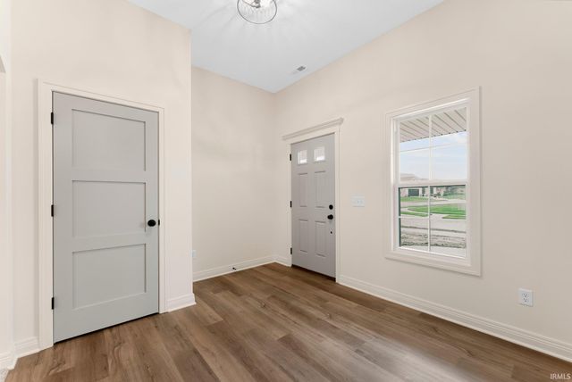 14283 Kidd Creek Crossover, Fort Wayne, IN 46845