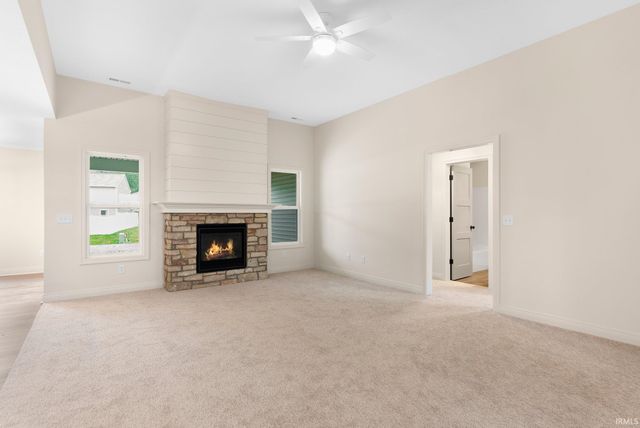 14283 Kidd Creek Crossover, Fort Wayne, IN 46845