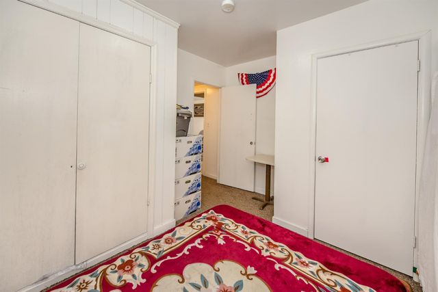 215 5th St, West Sacramento, CA 95605