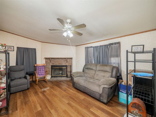111 Pecan Orchard LN, Marble Falls, TX 78654