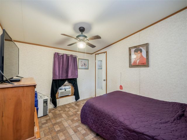 111 Pecan Orchard LN, Marble Falls, TX 78654