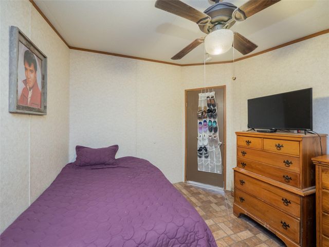 111 Pecan Orchard LN, Marble Falls, TX 78654