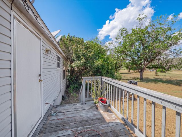 111 Pecan Orchard LN, Marble Falls, TX 78654