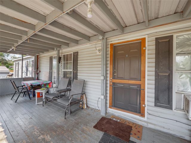 111 Pecan Orchard LN, Marble Falls, TX 78654