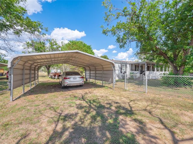 111 Pecan Orchard LN, Marble Falls, TX 78654