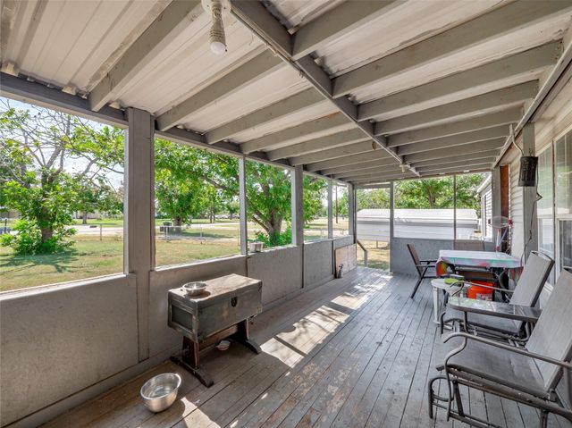 111 Pecan Orchard LN, Marble Falls, TX 78654