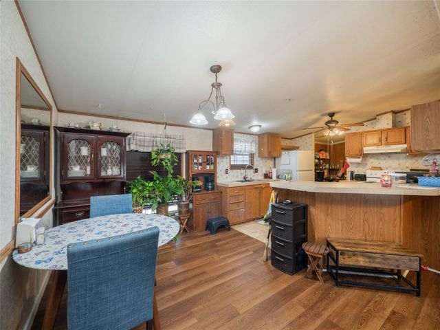 111 Pecan Orchard LN, Marble Falls, TX 78654