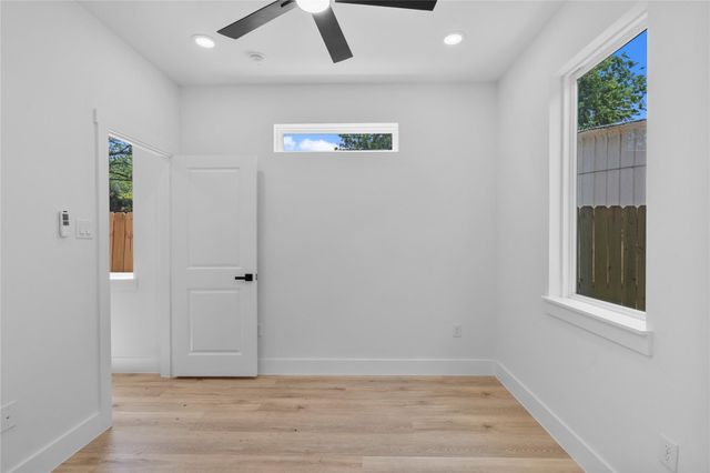3510 Saltus Street, Houston, TX 77003