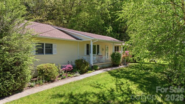 753 Bolens Creek Road, Burnsville, NC 28714