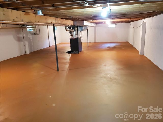 753 Bolens Creek Road, Burnsville, NC 28714