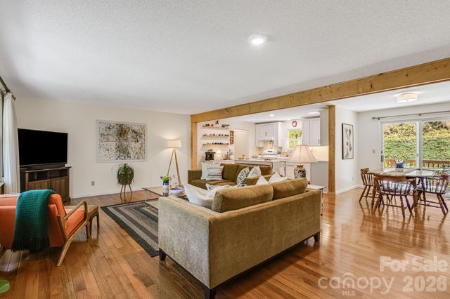 753 Bolens Creek Road, Burnsville, NC 28714