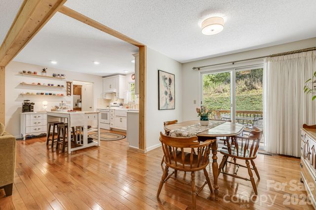 753 Bolens Creek Road, Burnsville, NC 28714
