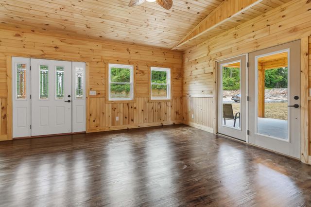 10 Cr-1762, Stearns, KY 42647