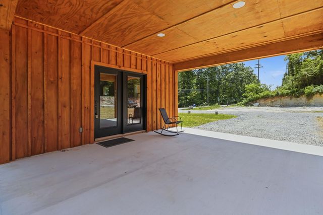 10 Cr-1762, Stearns, KY 42647