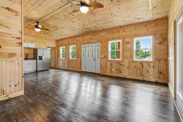 10 Cr-1762, Stearns, KY 42647