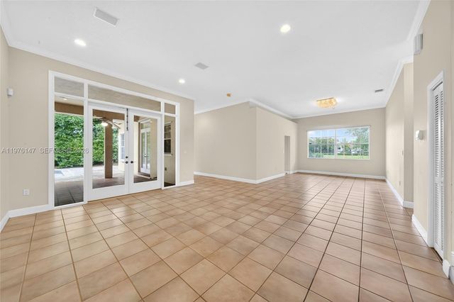 14040 SW 83rd Ct, Palmetto Bay, FL 33158