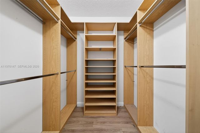 14040 SW 83rd Ct, Palmetto Bay, FL 33158