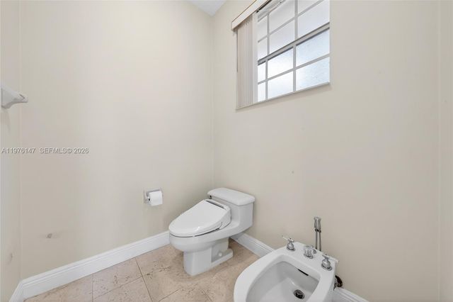 14040 SW 83rd Ct, Palmetto Bay, FL 33158