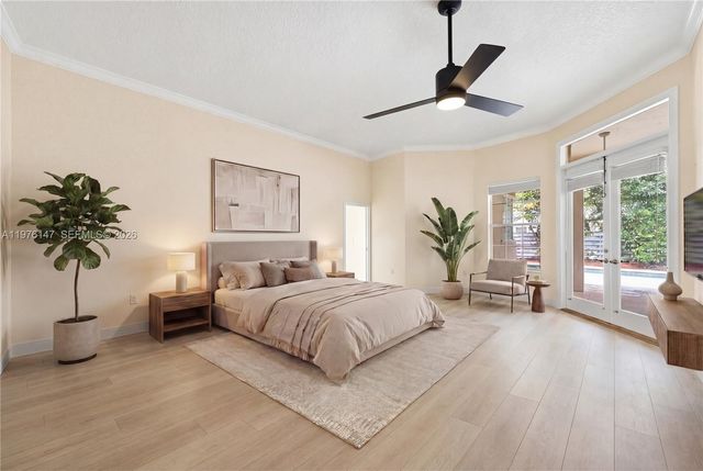 14040 SW 83rd Ct, Palmetto Bay, FL 33158