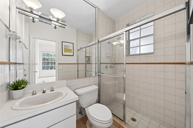 14040 SW 83rd Ct, Palmetto Bay, FL 33158