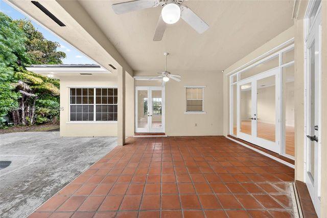 14040 SW 83rd Ct, Palmetto Bay, FL 33158