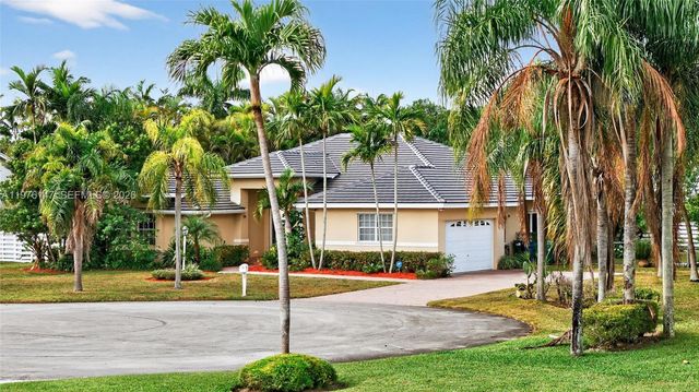 14040 SW 83rd Ct, Palmetto Bay, FL 33158