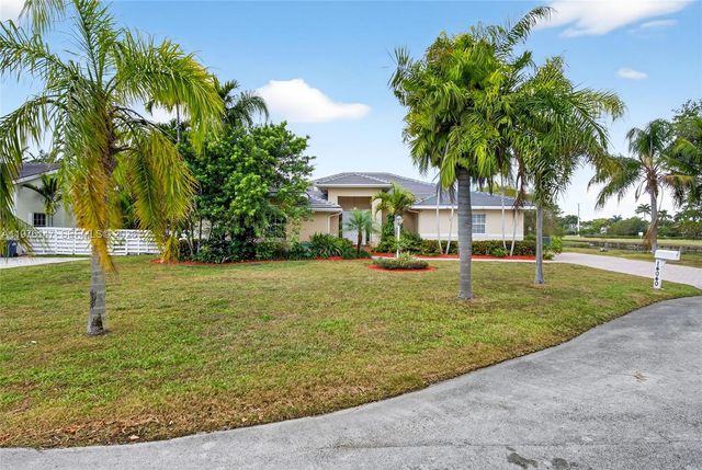 14040 SW 83rd Ct, Palmetto Bay, FL 33158