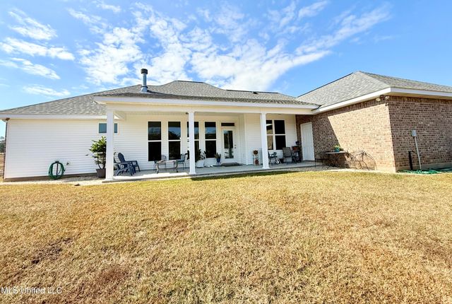 29 E Slope Drive, Carriere, MS 39426