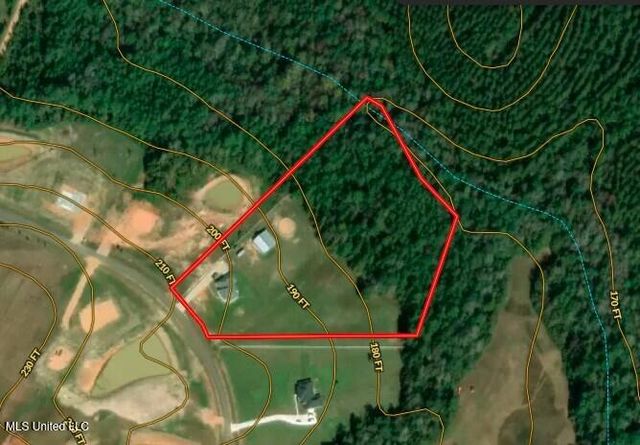 29 E Slope Drive, Carriere, MS 39426