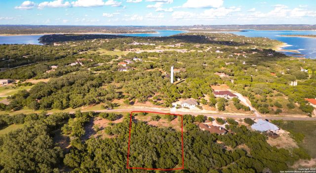 112 Sendera Way, Canyon Lake, TX 78133