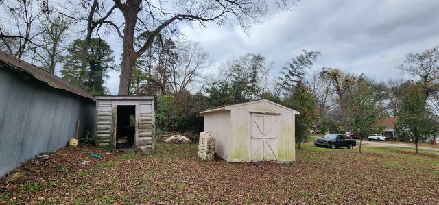 402 S 2Nd Street, Dardanelle, AR 72834