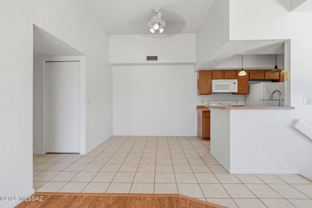 7920 E Colette Cir Unit 66, Tucson, AZ 85748