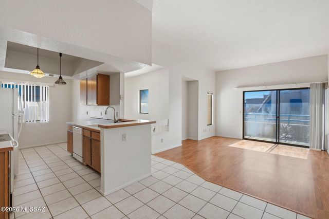 7920 E Colette Cir Unit 66, Tucson, AZ 85748
