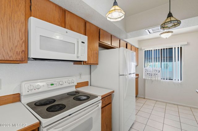 7920 E Colette Cir Unit 66, Tucson, AZ 85748