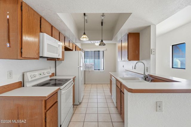 7920 E Colette Cir Unit 66, Tucson, AZ 85748