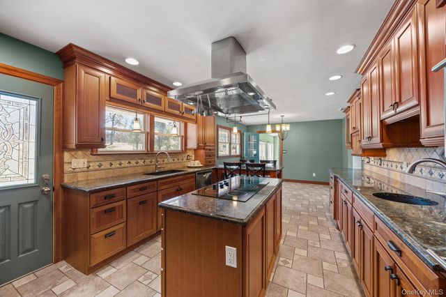 40 Magnolia Drive, Fishkill, NY 12590